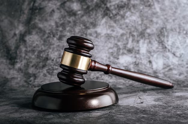 Can a Felon Get a CDL in 2026? Rules, Restrictions & Hiring Truths